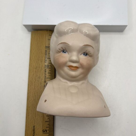 Vintage Huston's Doll Head‎ - Picture 10 of 10